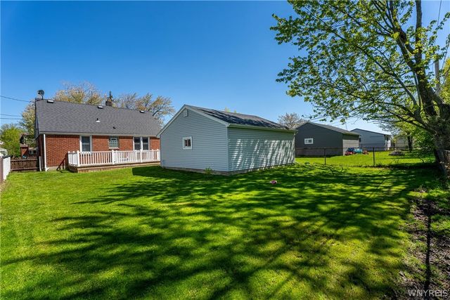 77 Peinkofer Drive, Cheektowaga, NY 14225