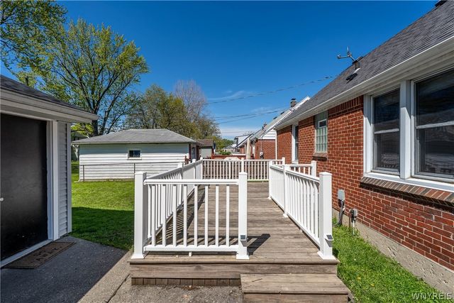 77 Peinkofer Drive, Cheektowaga, NY 14225