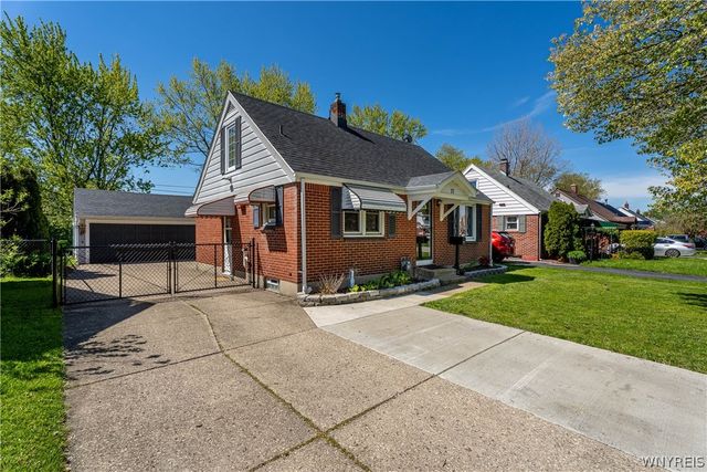 77 Peinkofer Drive, Cheektowaga, NY 14225