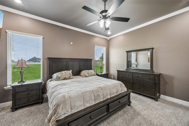 2000 Donna Court, Reno, TX 76020