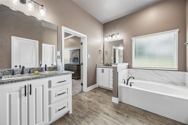 2000 Donna Court, Reno, TX 76020
