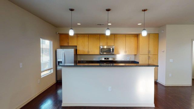 2606 Wilson ST 1001, Austin, TX 78704