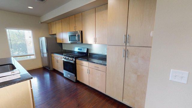 2606 Wilson ST 1001, Austin, TX 78704