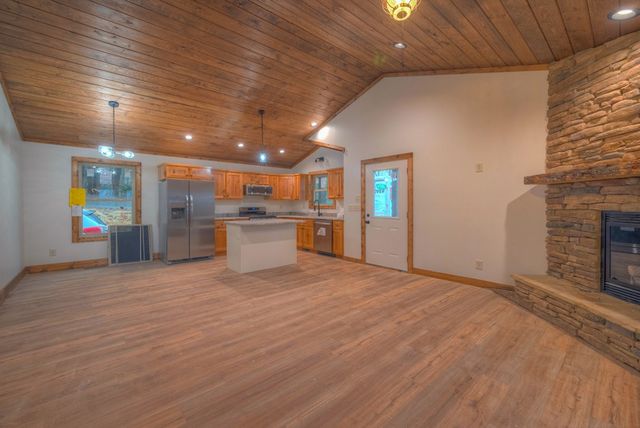 147 High Ridge Road, Murphy, NC 28906