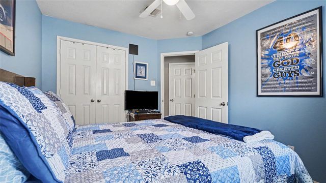 4830 Chase Stone Drive, Bacliff, TX 77518