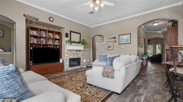4830 Chase Stone Drive, Bacliff, TX 77518