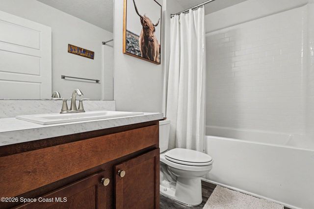 325 Kapok Court NW, Palm Bay, FL 32907