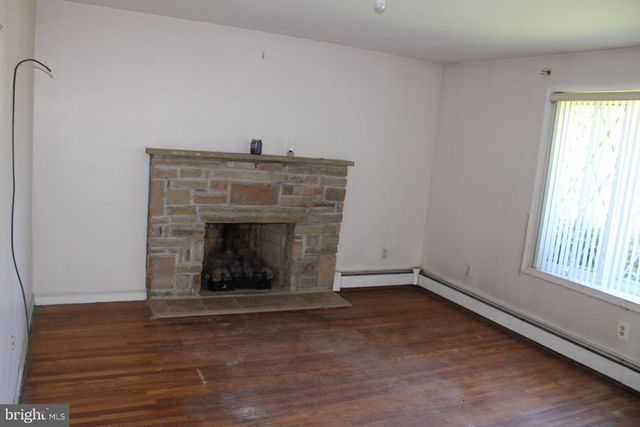 223 ROSEWOOD AVE, Langhorne, PA 19047