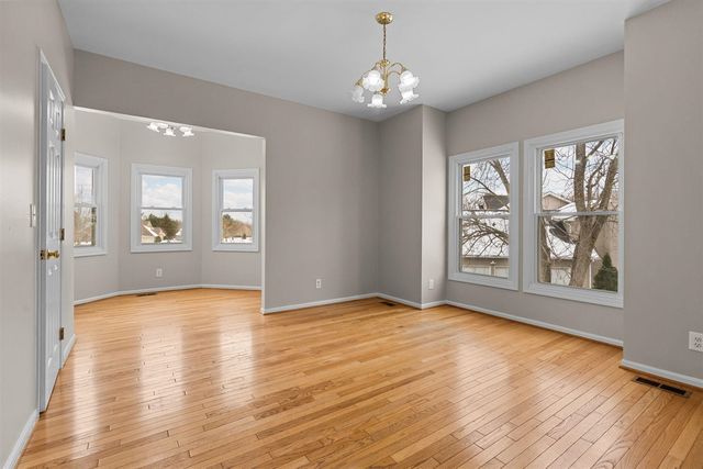 5971 Creekview Court, Ann Arbor, MI 48108