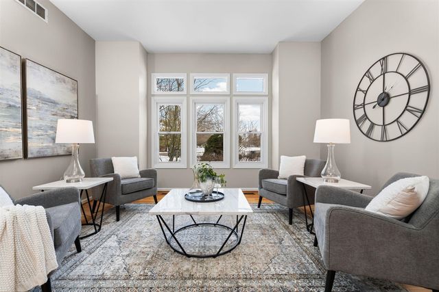 5971 Creekview Court, Ann Arbor, MI 48108