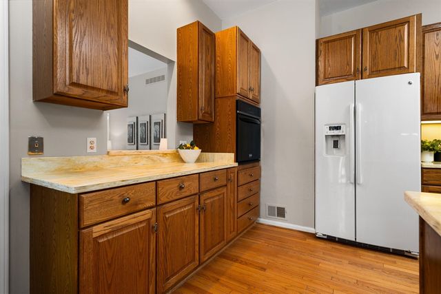 5971 Creekview Court, Ann Arbor, MI 48108