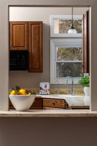 5971 Creekview Court, Ann Arbor, MI 48108