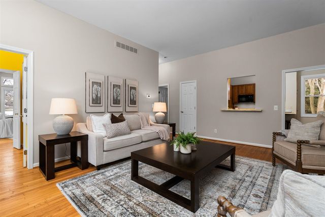 5971 Creekview Court, Ann Arbor, MI 48108