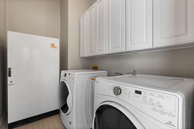 5971 Creekview Court, Ann Arbor, MI 48108