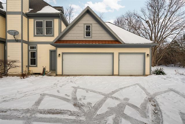 5971 Creekview Court, Ann Arbor, MI 48108