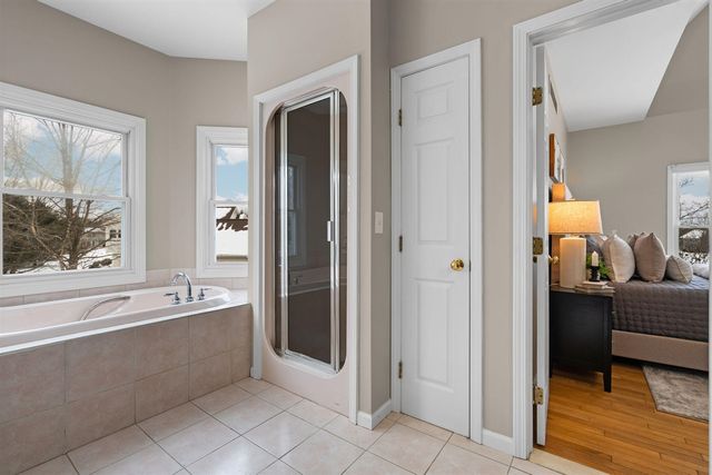 5971 Creekview Court, Ann Arbor, MI 48108