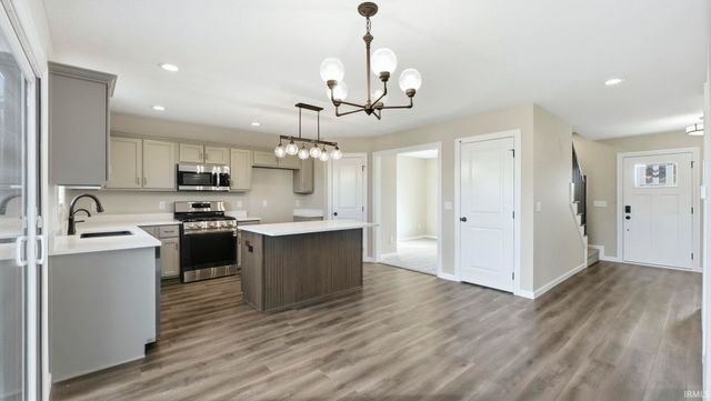 310 Cottonwood Court, Markle, IN 46770