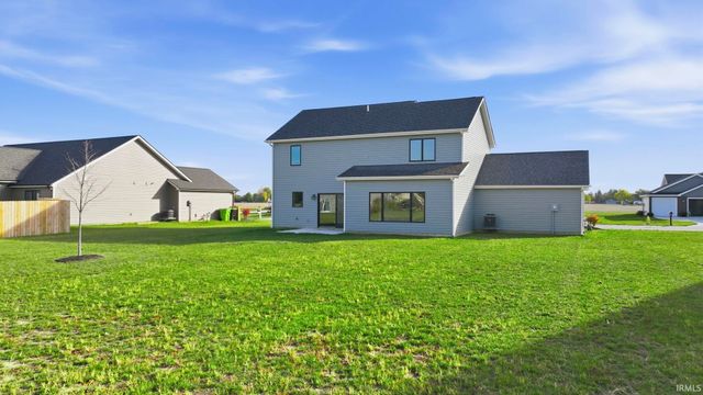 310 Cottonwood Court, Markle, IN 46770