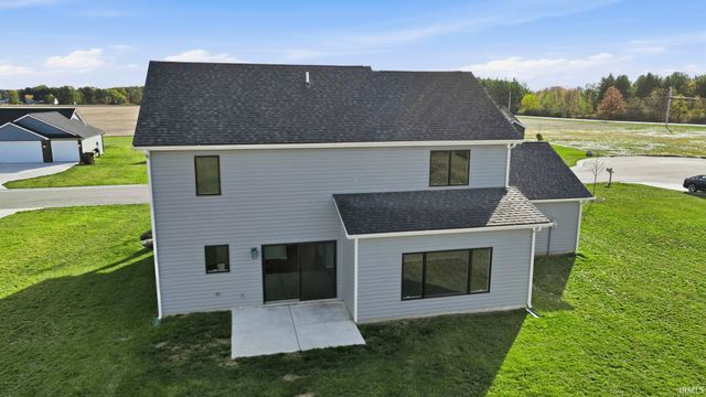 310 Cottonwood Court, Markle, IN 46770