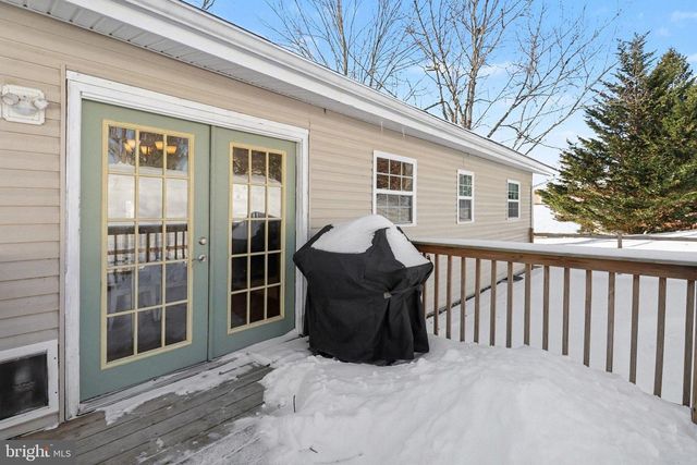 7256 SANDY HOLLOW RD, Harrisburg, PA 17112