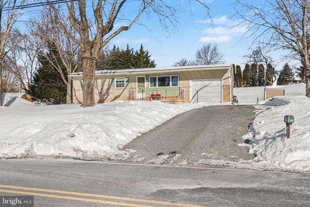 7256 SANDY HOLLOW RD, Harrisburg, PA 17112