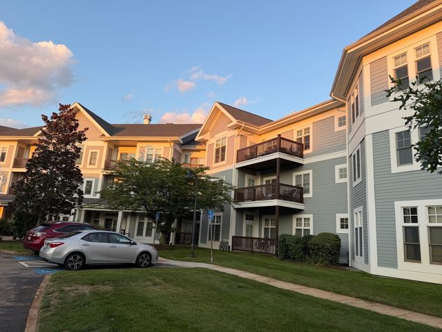 501 Commerce 1-305, Braintree, MA 02184