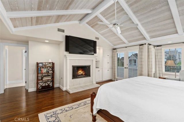 2431 Bayshore Drive, Newport Beach, CA 92663