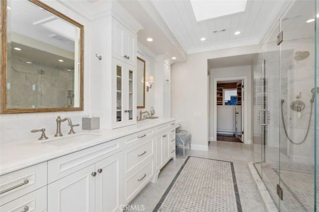 2431 Bayshore Drive, Newport Beach, CA 92663