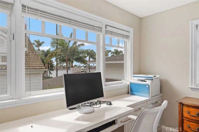 2431 Bayshore Drive, Newport Beach, CA 92663