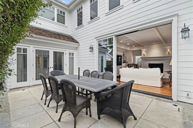 2431 Bayshore Drive, Newport Beach, CA 92663