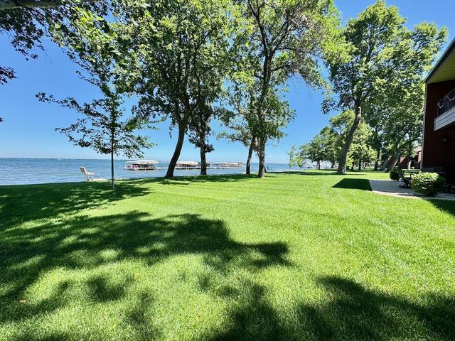28425 Balmoral Drive, Battle Lake, MN 56515