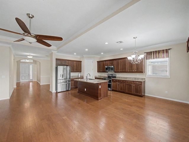 11861 SW Crestwood Circle, Port St. Lucie, FL 34987