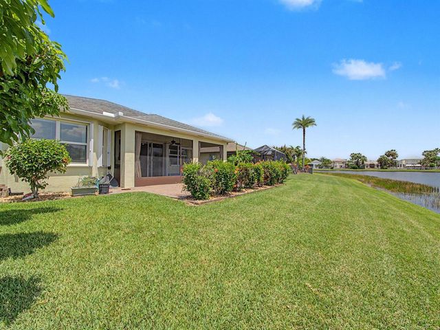 11861 SW Crestwood Circle, Port St. Lucie, FL 34987