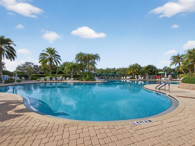 11861 SW Crestwood Circle, Port St. Lucie, FL 34987