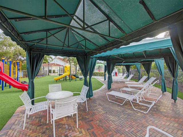 11861 SW Crestwood Circle, Port St. Lucie, FL 34987