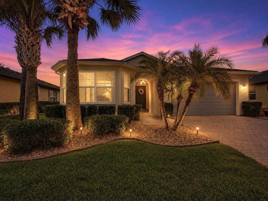 11861 SW Crestwood Circle, Port St. Lucie, FL 34987