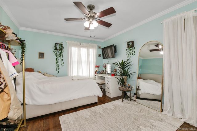 3 Saint Lawrence Place, Jericho, NY 11753