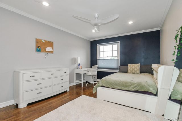 3 Saint Lawrence Place, Jericho, NY 11753