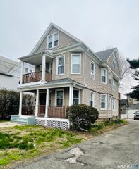 46-48 Morehouse Street, Bridgeport, CT 06605