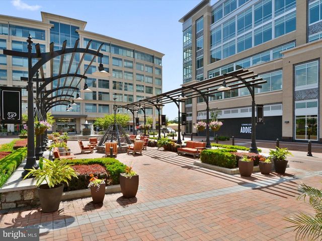 12001 TREELINE WAY, Rockville, MD 20852