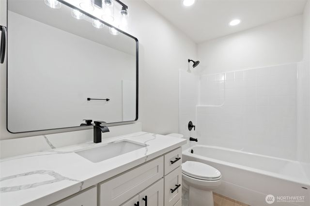 22130 133rd Street E, Bonney Lake, WA 98391