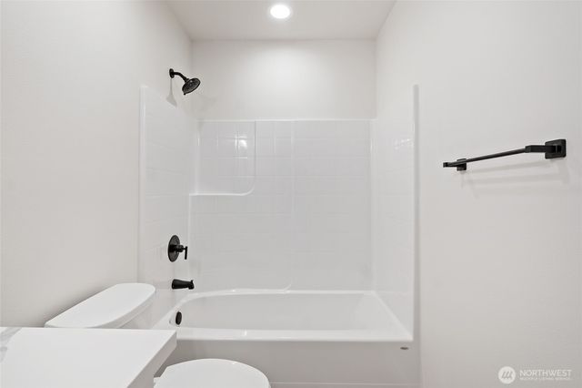 22130 133rd Street E, Bonney Lake, WA 98391