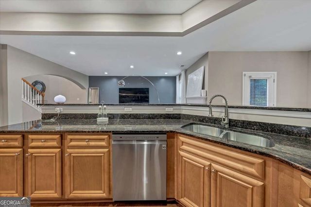 117 Grampian Court 13, Marietta, GA 30008