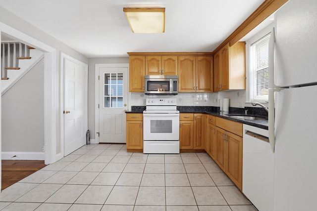 31 Beech Street, Dedham, MA 02026