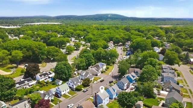 31 Beech Street, Dedham, MA 02026