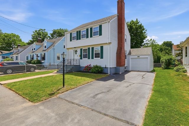 31 Beech Street, Dedham, MA 02026