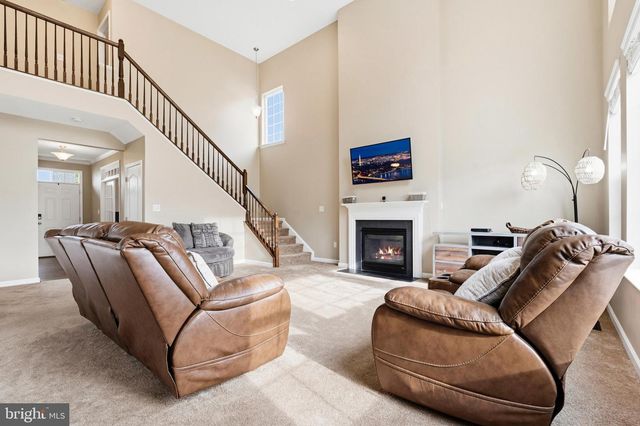 8 BRADBURY WAY, Stafford, VA 22554