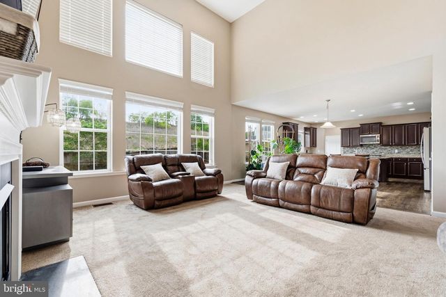 8 BRADBURY WAY, Stafford, VA 22554