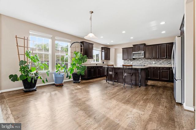 8 BRADBURY WAY, Stafford, VA 22554