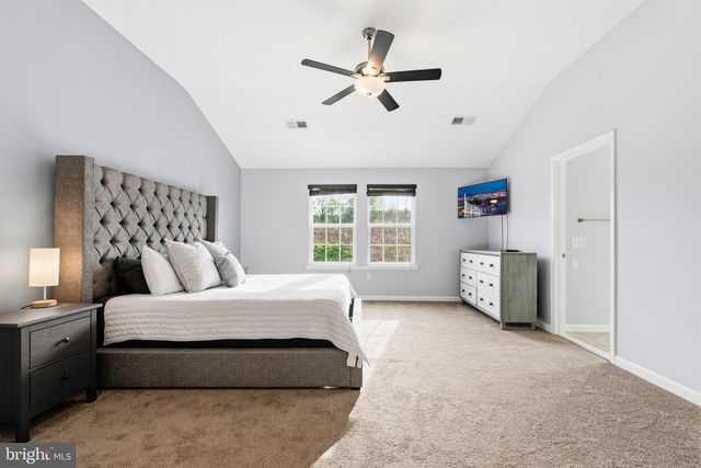 8 BRADBURY WAY, Stafford, VA 22554